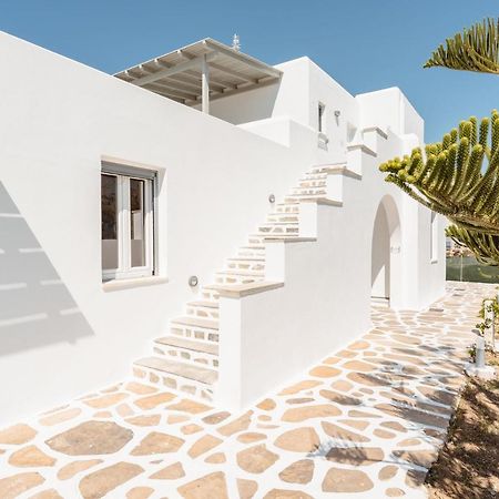 Celestial Seaview Apartments-Portara Naxos City ภายนอก รูปภาพ