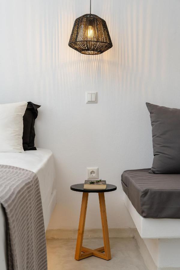Celestial Seaview Apartments-Portara Naxos City ภายนอก รูปภาพ