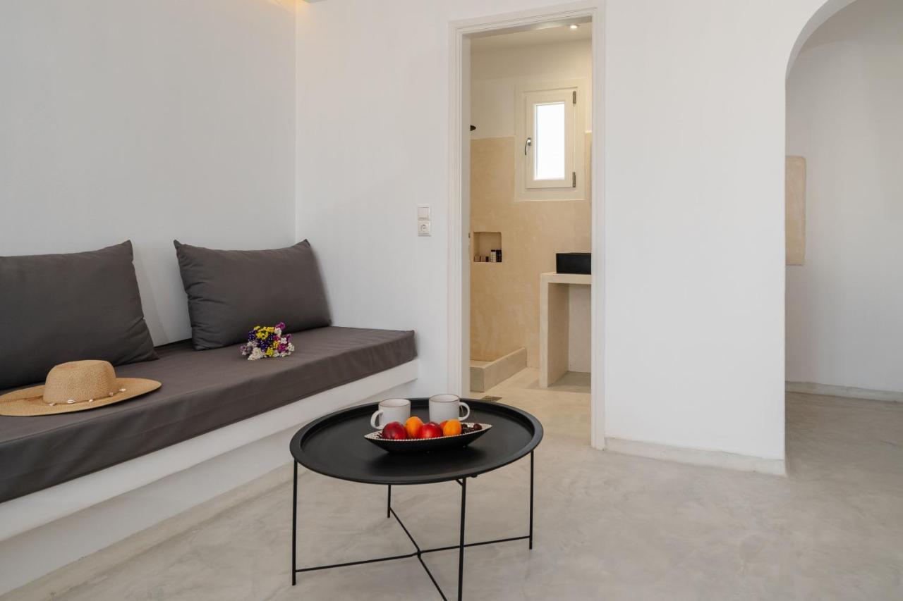 Celestial Seaview Apartments-Portara Naxos City ภายนอก รูปภาพ